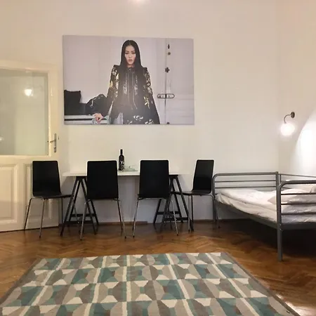 Apartment Erkel *